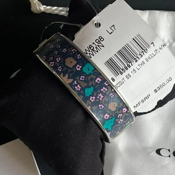 💰SOLD - W6198 - Coach Scout Bangle Watch in Blue Floral - Picture 9 of 14
